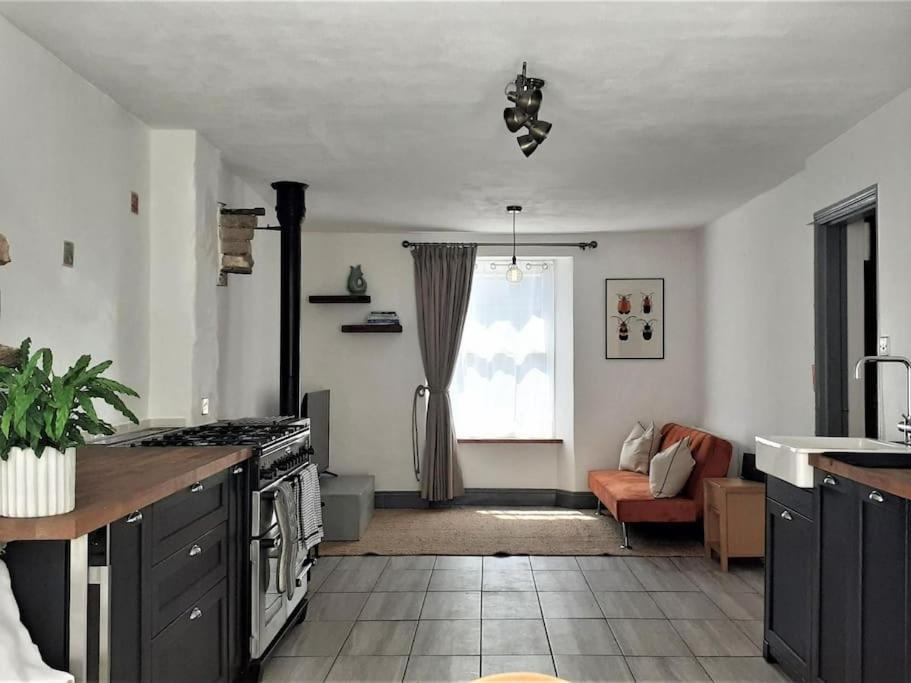 Newly Renovated Characterful Cottage, Wheal Rose Scorrier Exterior foto