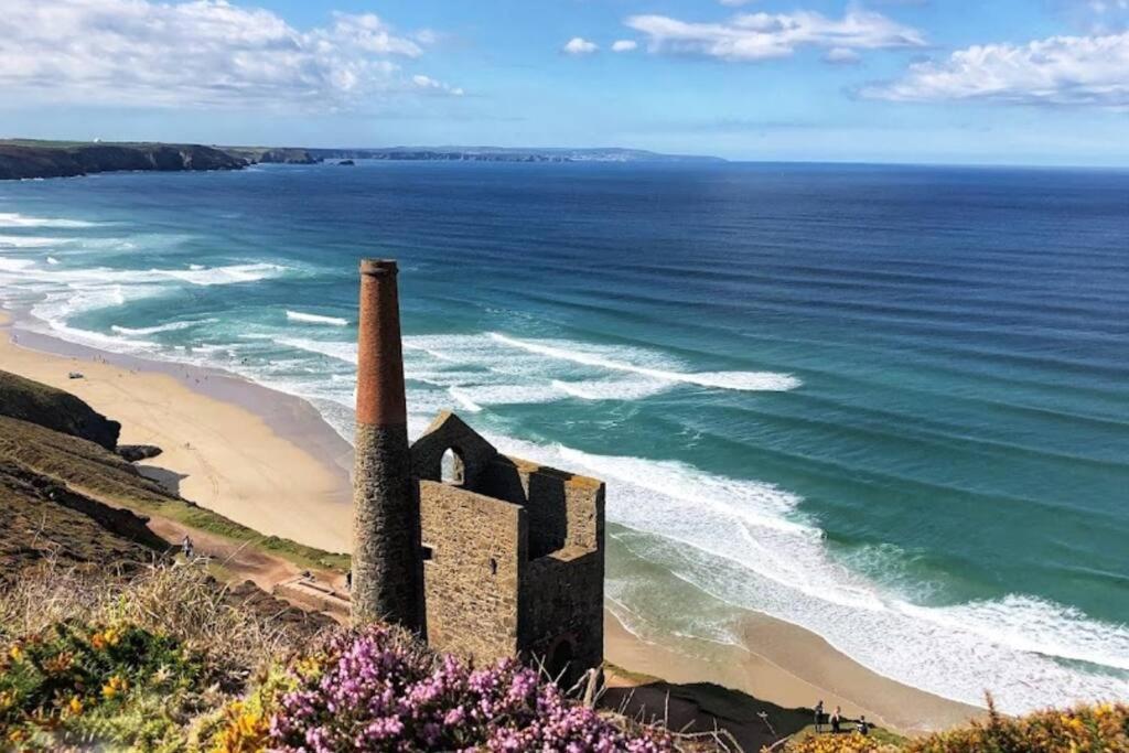 Newly Renovated Characterful Cottage, Wheal Rose Scorrier Exterior foto