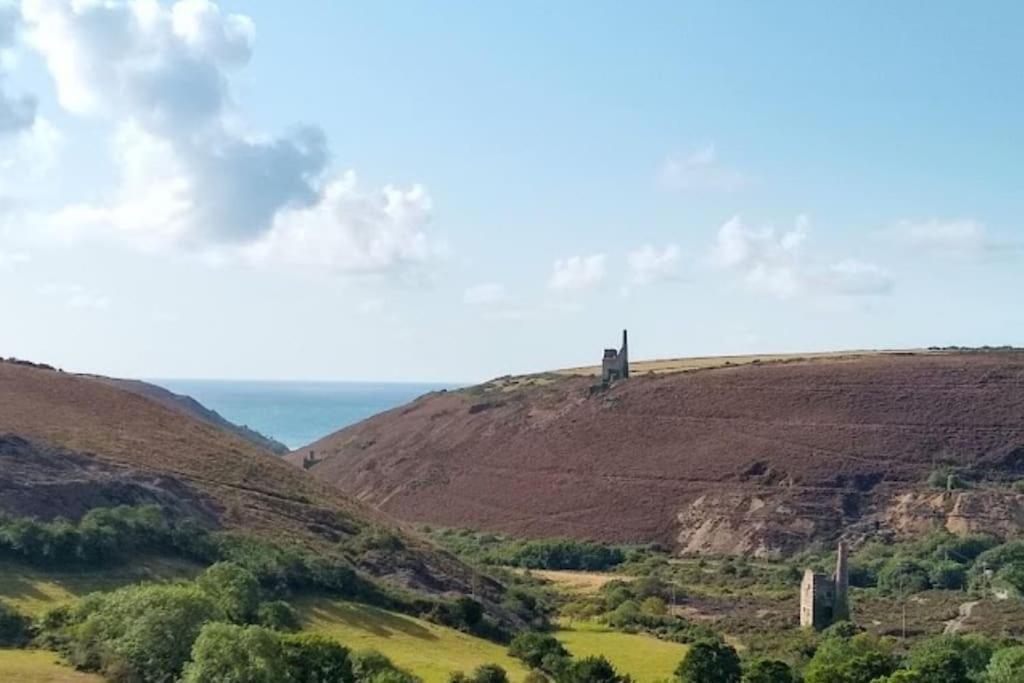 Newly Renovated Characterful Cottage, Wheal Rose Scorrier Exterior foto
